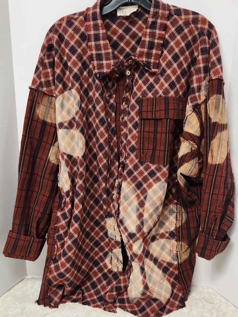 OLI & HALI Women’s Rust Plaid Bleached Flowers Button Down Shirt Oversized M